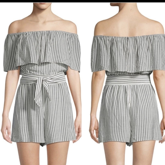 AQUA Bloomingdale's  romper striped off - Picture 8 of 8